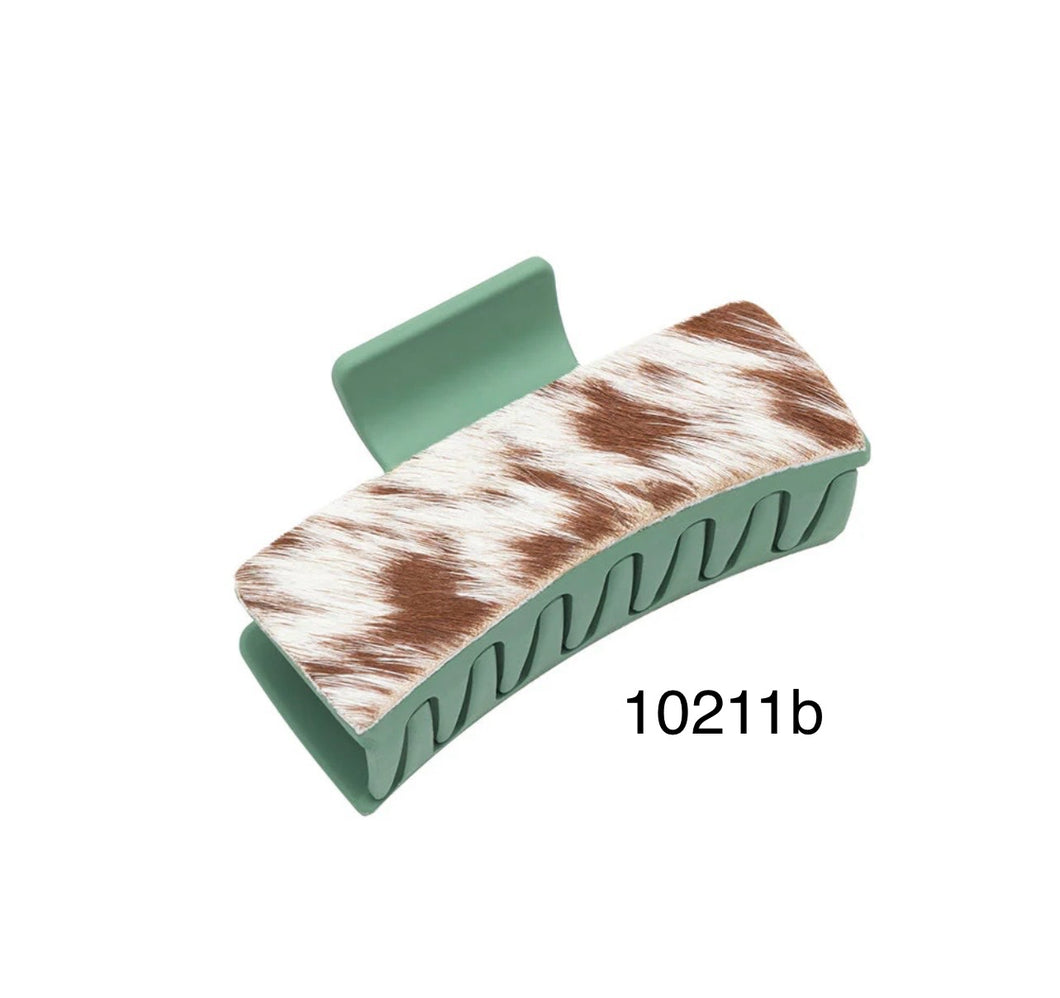 Western Spirit Clip in Brown and White