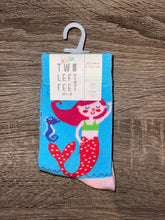 Load image into Gallery viewer, Socks
